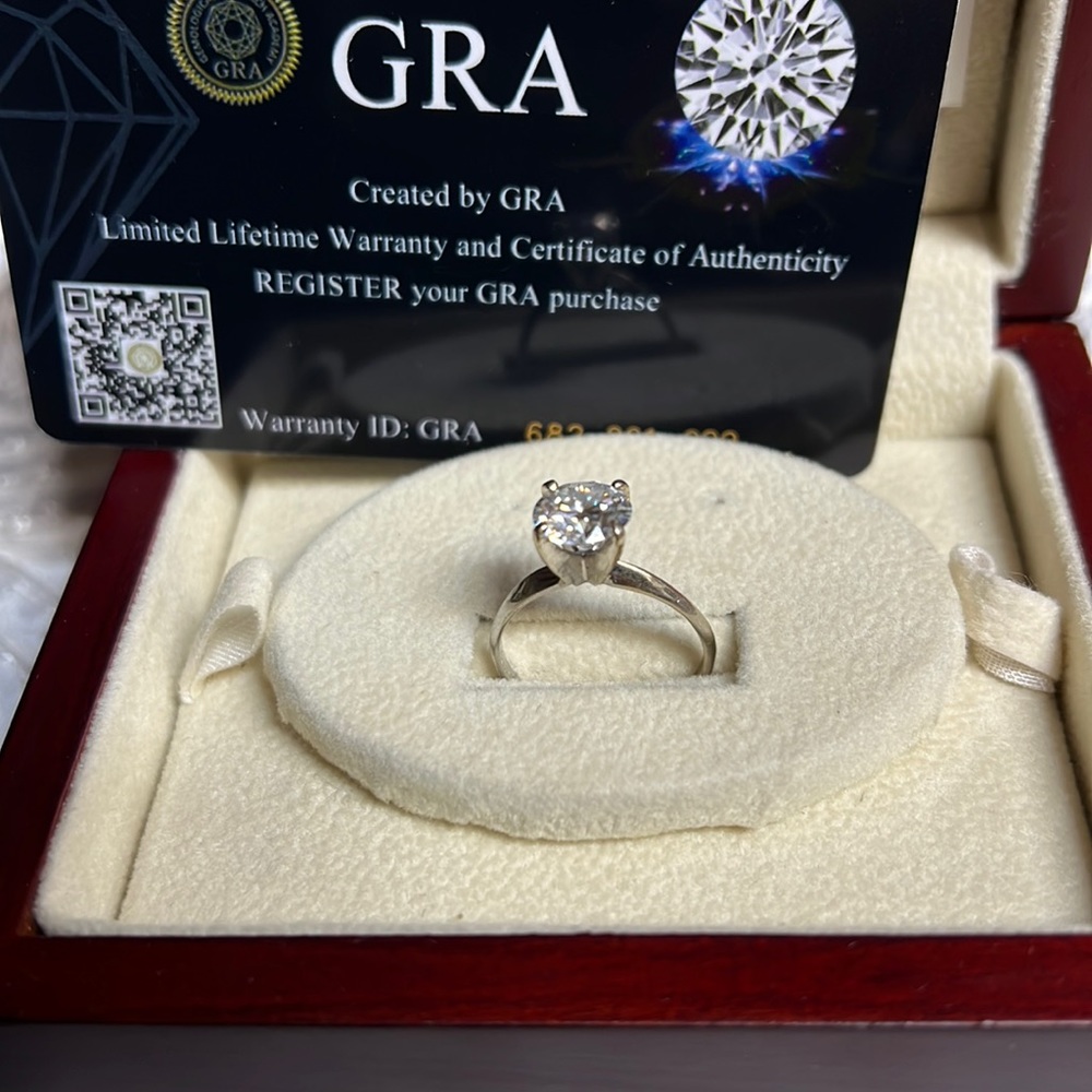 8mm(2.0K) Moissanite ring sets in 14K white gold, VVS1, color D, size 7